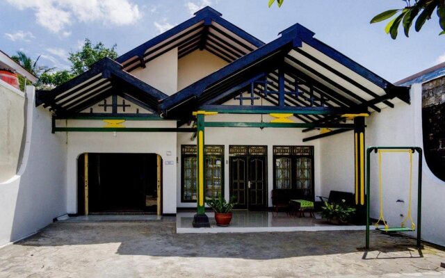 OYO Life 3301 Pondok Eyang Obi