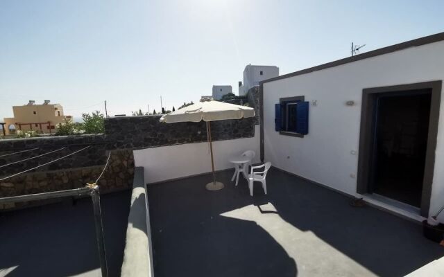 Akrotiri Bella View
