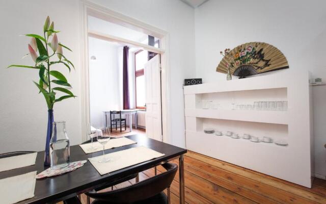 3 Bedroom Apartment (ACELI)