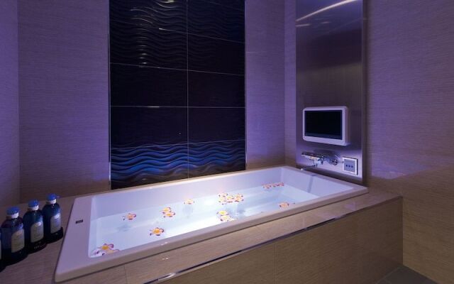 Restay Koriyama - Adults Only