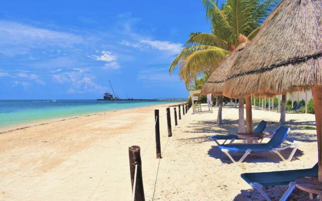 Hacienda Morelos Beach Front Hotel