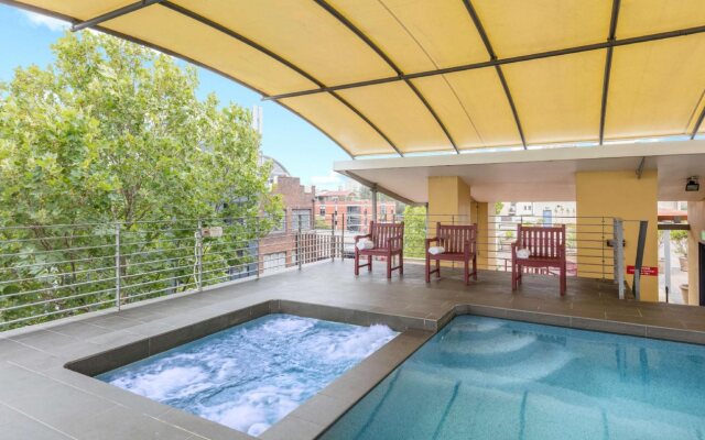 Waldorf Sydney South Serviced Apartments