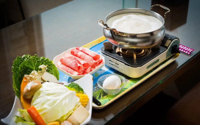 Jun Yue Hanging Garden Resort
