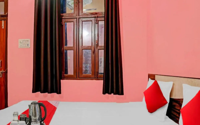 Spot On 70220 Hotel Kanha Inn