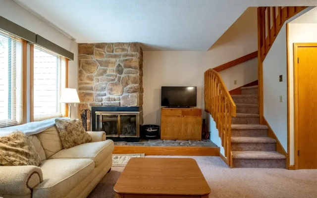 Deerfield Village 106