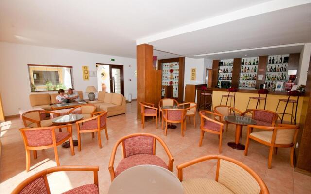 Luz Bay Hotel