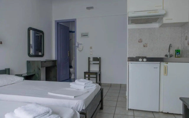 Soula Rooms Tinos