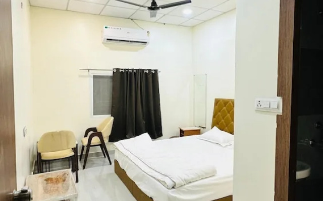 Hotel Wagheshwari