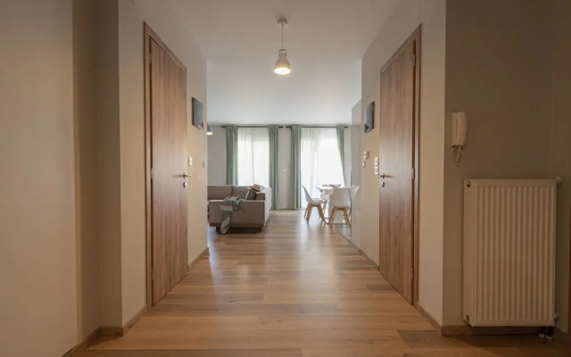 Simon Apartment by Rentalspro