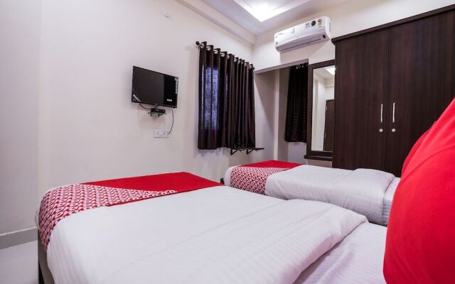 OYO 13163 Jaswitha Homes
