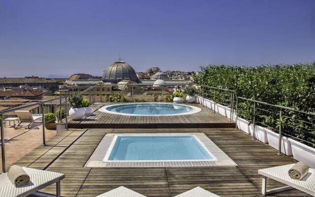 Renaissance Naples Hotel Mediterraneo