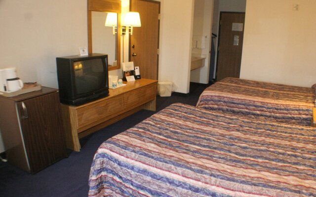 American Inn and Suites Ionia