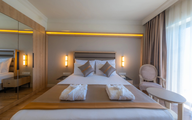 Aydinbey King's Palace & Spa -Ultra All Inclusive