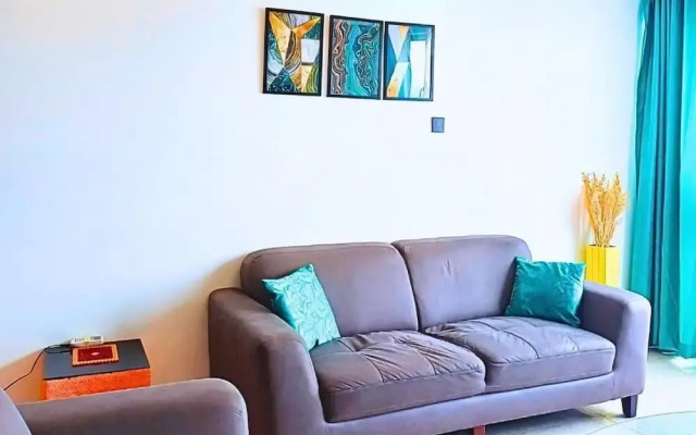 Urban Oasis Apartment by Edmor Suites