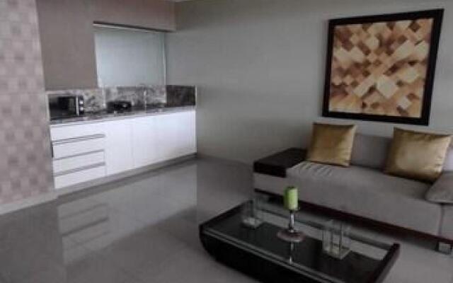 Outstanding Ocean View 2BR 2BA. Pool,Gym