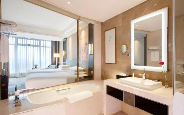 Grand New Century Hotel Fuyang