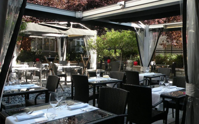Hotel Saint-Sulpice