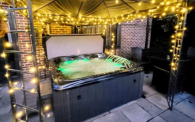 Gatsby Villa London