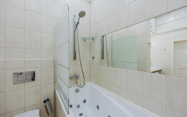 Apartment on Nevsky 66