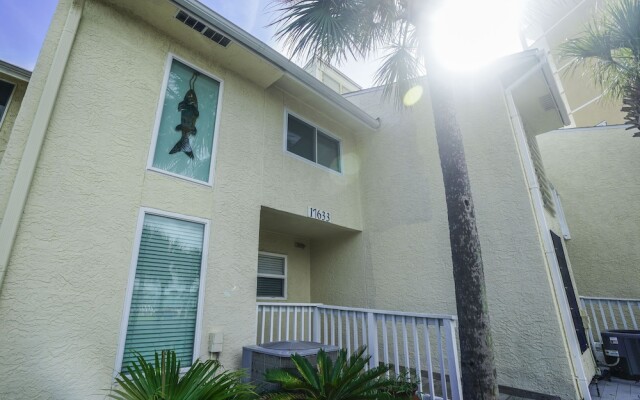 Sailfish Townhomes by Panhandle Getaways