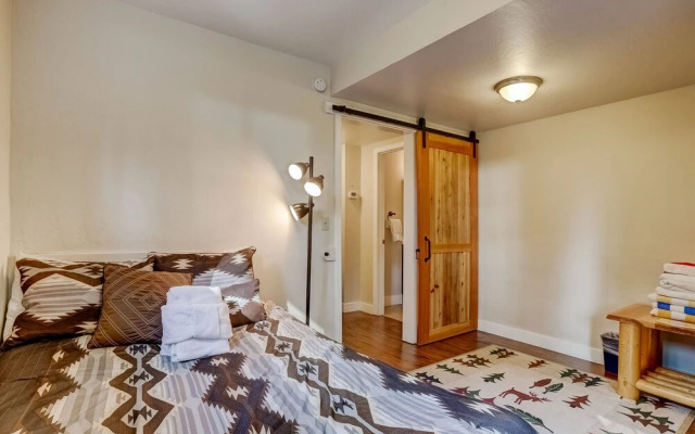 Paloma Place - 30+ Day Vacation Home