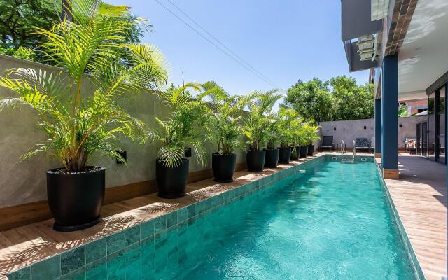 Churrasqueira | 200m da Praia de Jurerê #JA21