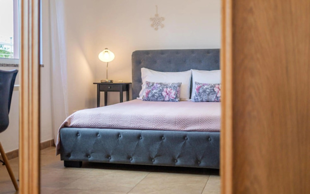 Ponta da Piedade Family House