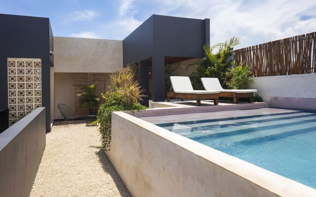 UJO Tulum