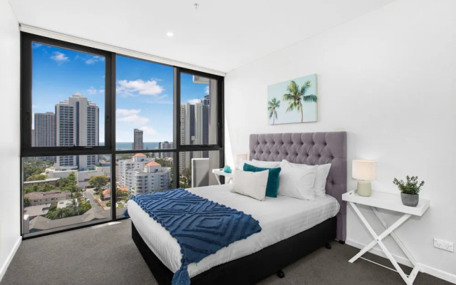 2-bed Beach Apartment With Pool, Parking & Balcony – Guest Rooms – Gold Coast