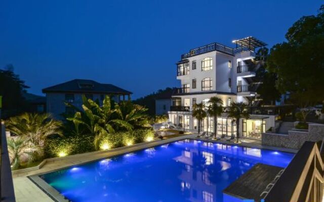 Yinye Moganshan Design Aesthetics Pool Resort Homestay