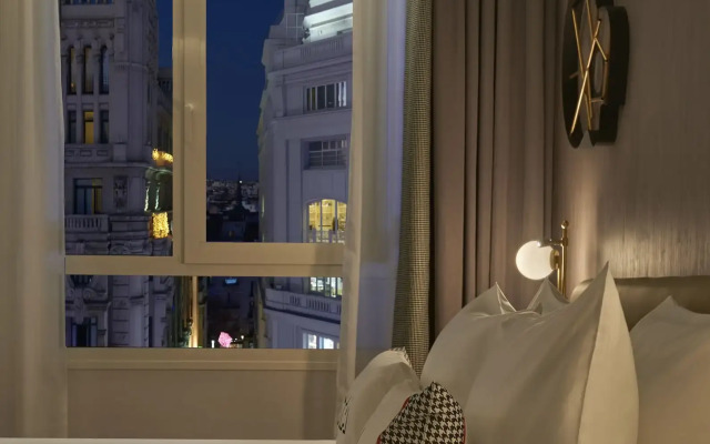 Hyatt Centric Gran Via Madrid Hotel