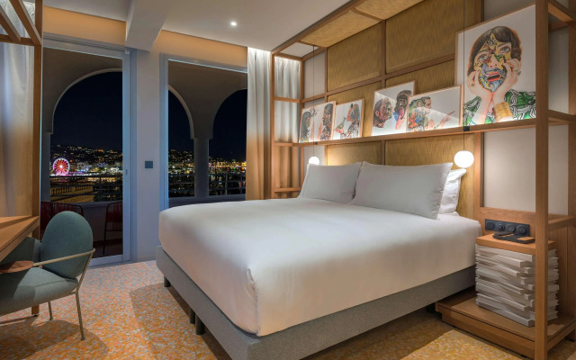 Canopy by Hilton Cannes