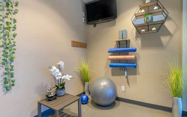 Best Western Plus Mission City Lodge