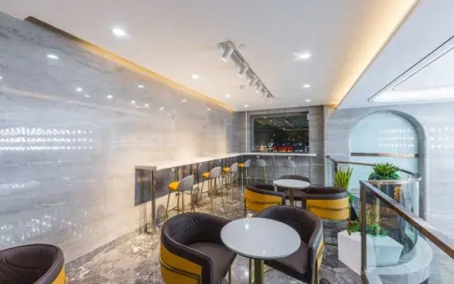 Meile Hotel