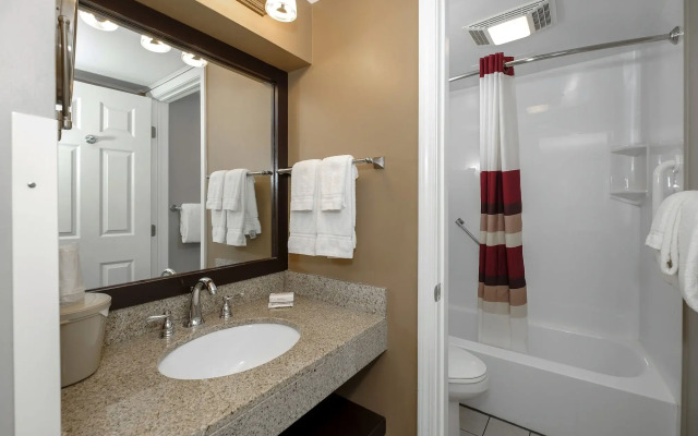 Red Roof Inn & Suites Herkimer