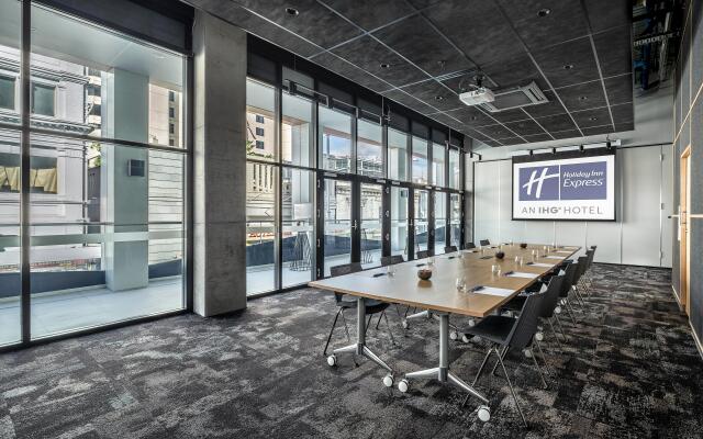 Holiday Inn Express Adelaide City Centre by IHG