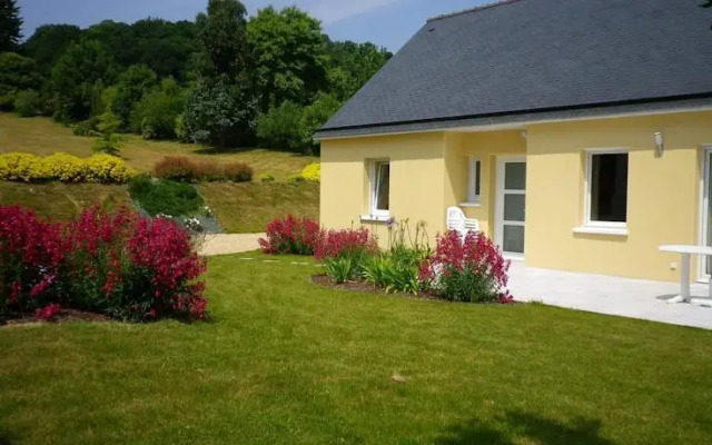 Gîte Les Jardins De Kerarzic