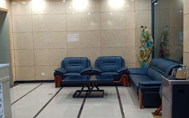 Qiqi Bei'er Theme Hotel – Lobby – Zaozhuang