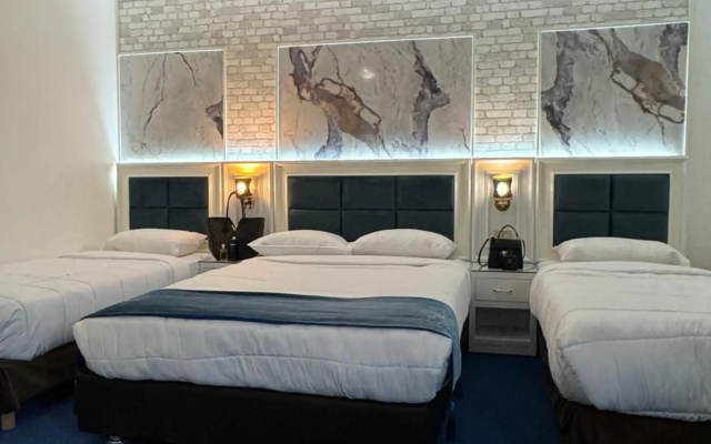Hotel Grand Paris