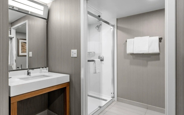 Courtyard by Marriott Easton-Columbus