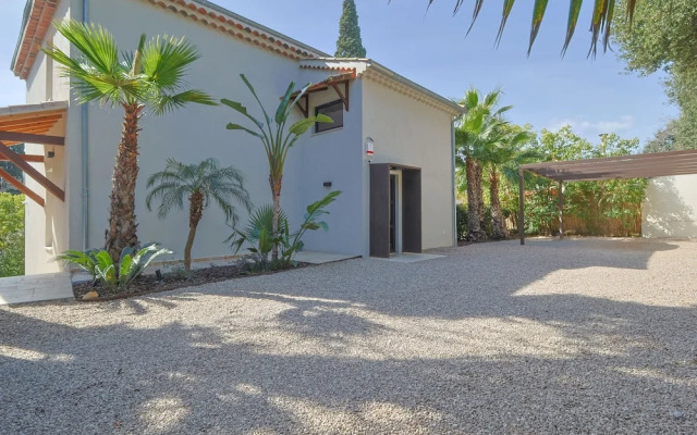 Villa Deva - 5 Bedrooms - Heated Pool