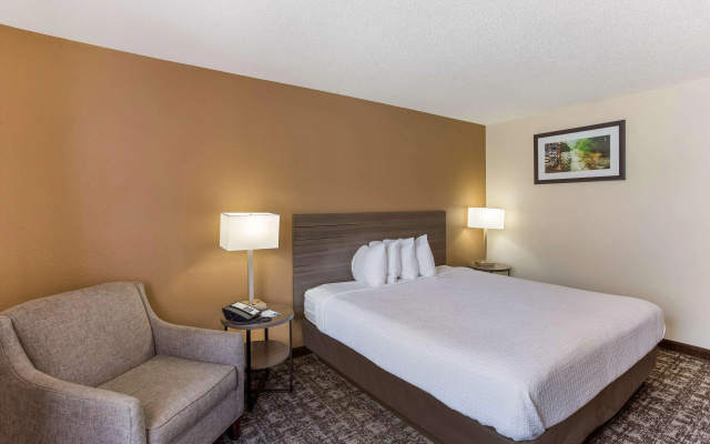 Best Western Logan Inn