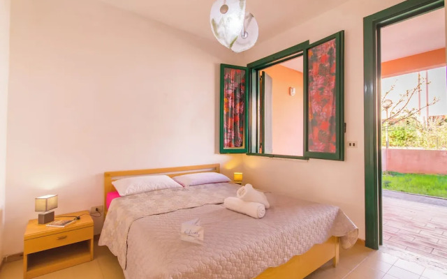 Villetta Tamari 300 meters from the sea
