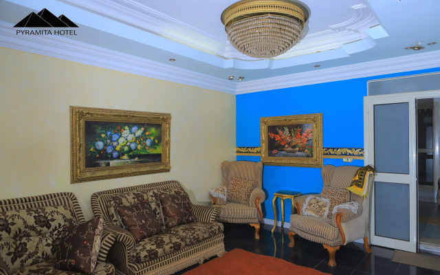 Pyramita Hotel