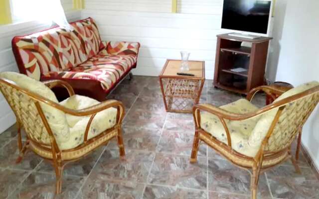 House with One Bedroom in Le Diamant, with Wonderful Sea View, Enclosed Garden And Wifi