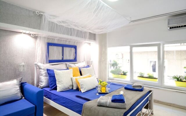 Santorini Style Honeymoon Apartments