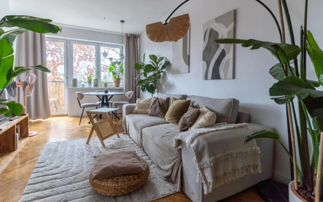 Warsaw Concierge Kinowa Gardens