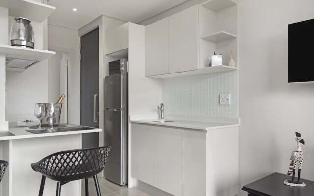 707 at Two six two Florida Road