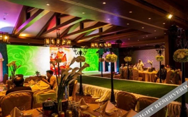 Red Flag Valley Golf Hotel