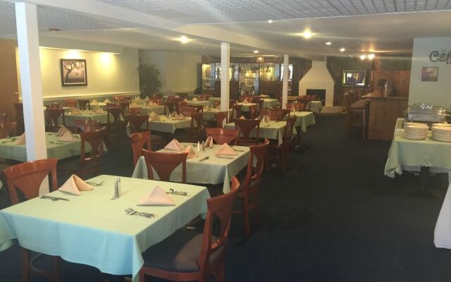 Tälta Lodge, A Bluebird by Lark